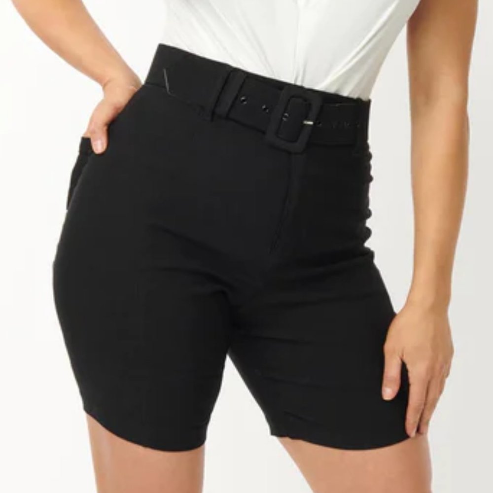 Unique Vintage Black Bermuda Shorts — NWT